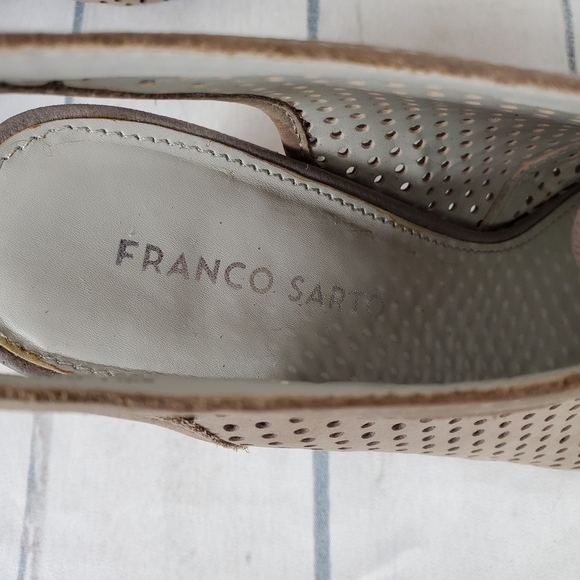 Franco Sarto Gossip Peeptoe  Slingback Sz 9W Taupe Suede - Picture 2 of 13